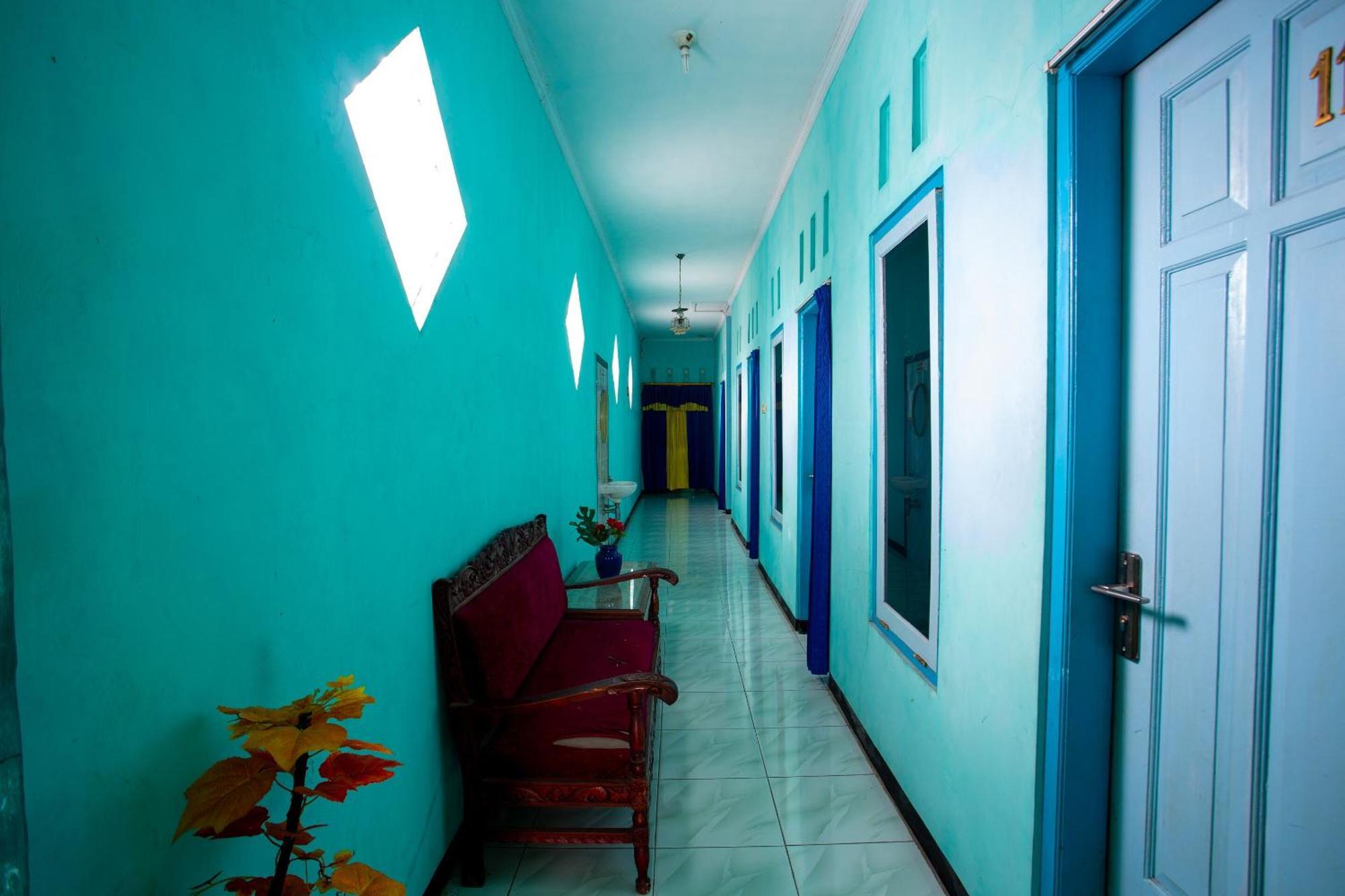 Spot On 2871 Hotel Budi Purwokerto Exterior photo